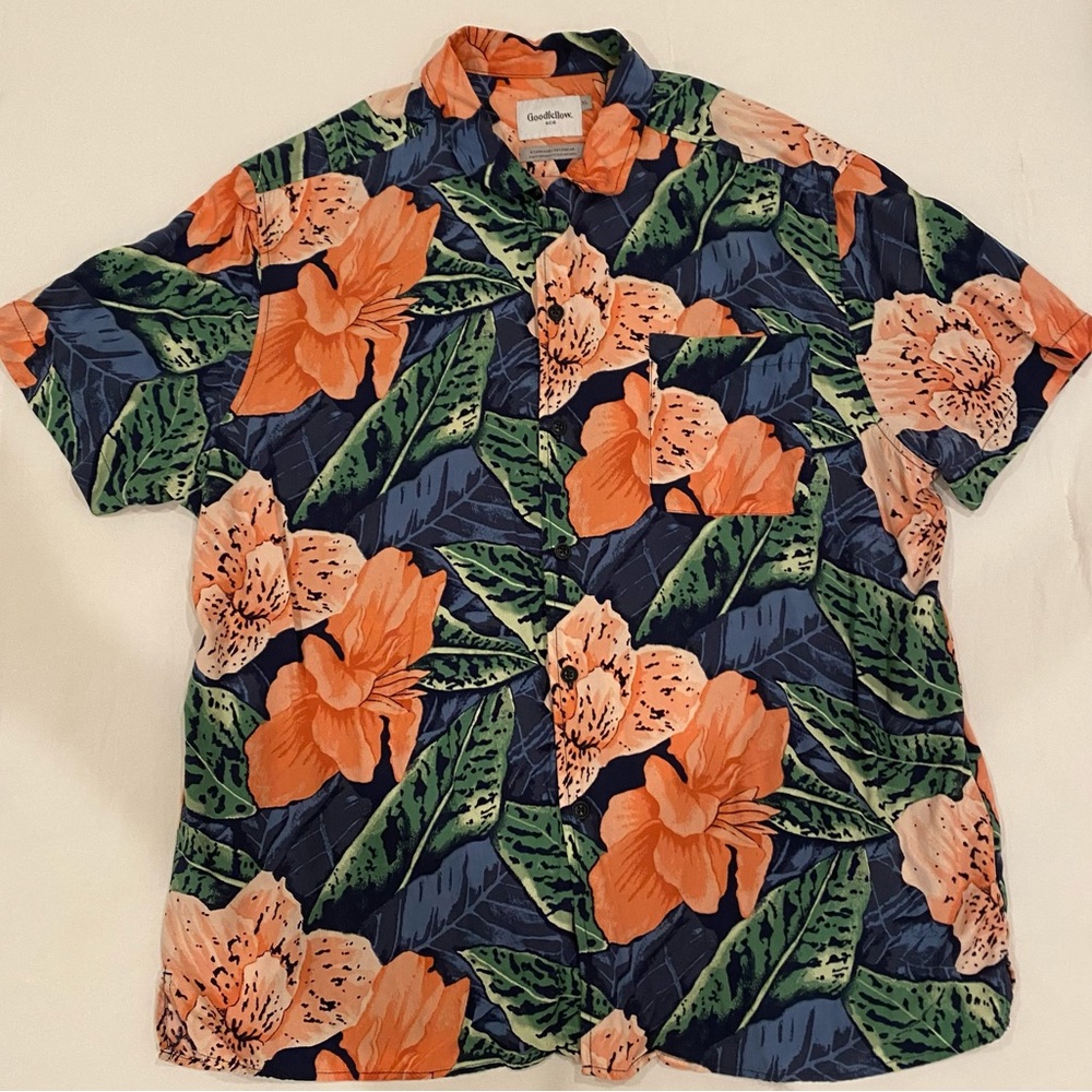 Men’s GOODFELLOW & CO Hawaiian Print Button Down size XL